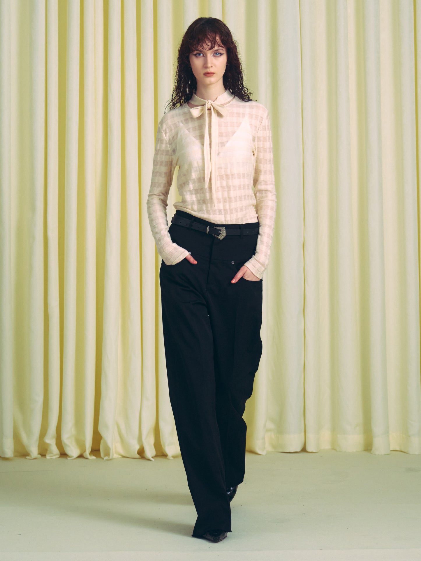 BOW TIE TOP