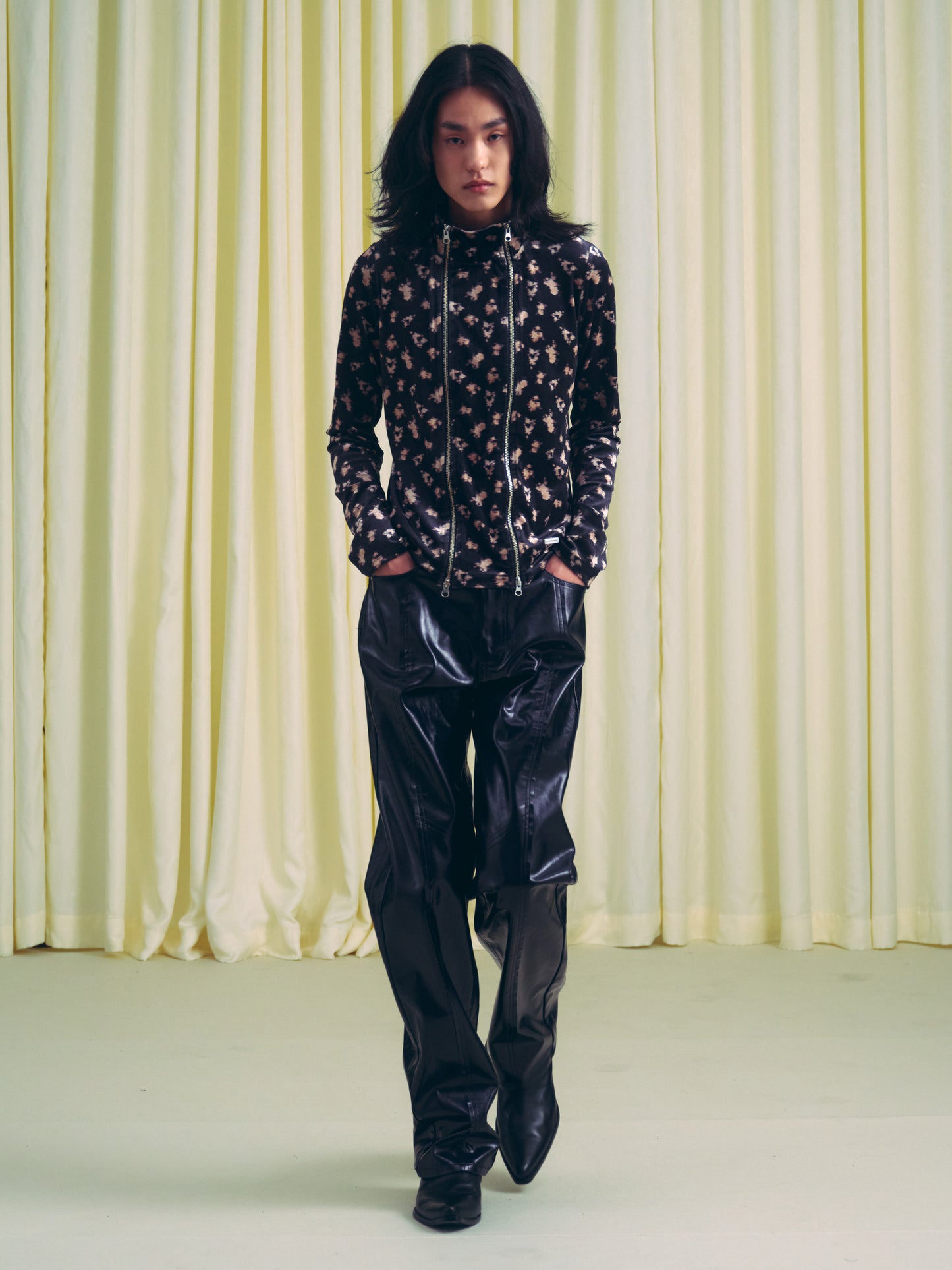 DOUBLE-ZIP VELVET TOP