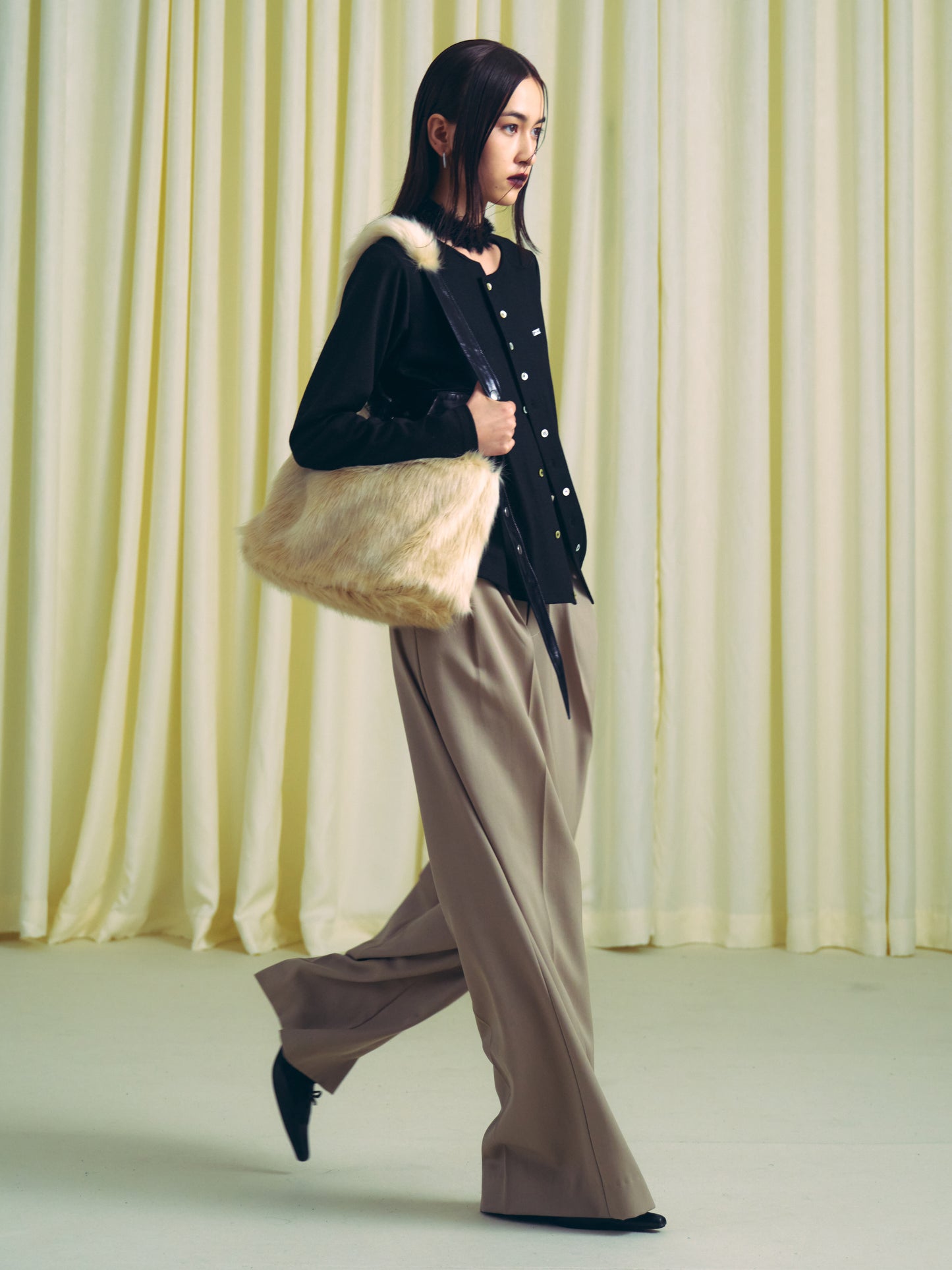PATCH FUR BAG