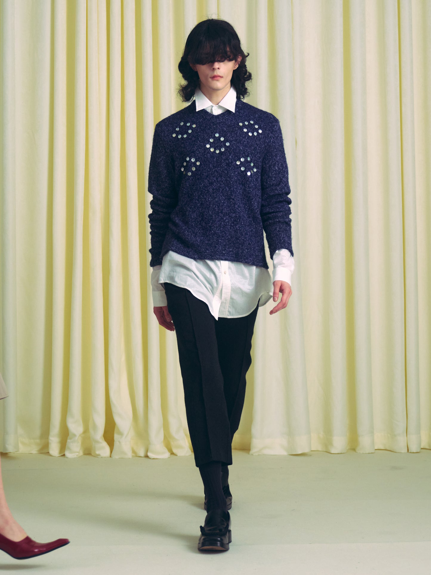 EMBELLISHED V-NECK SWEATER