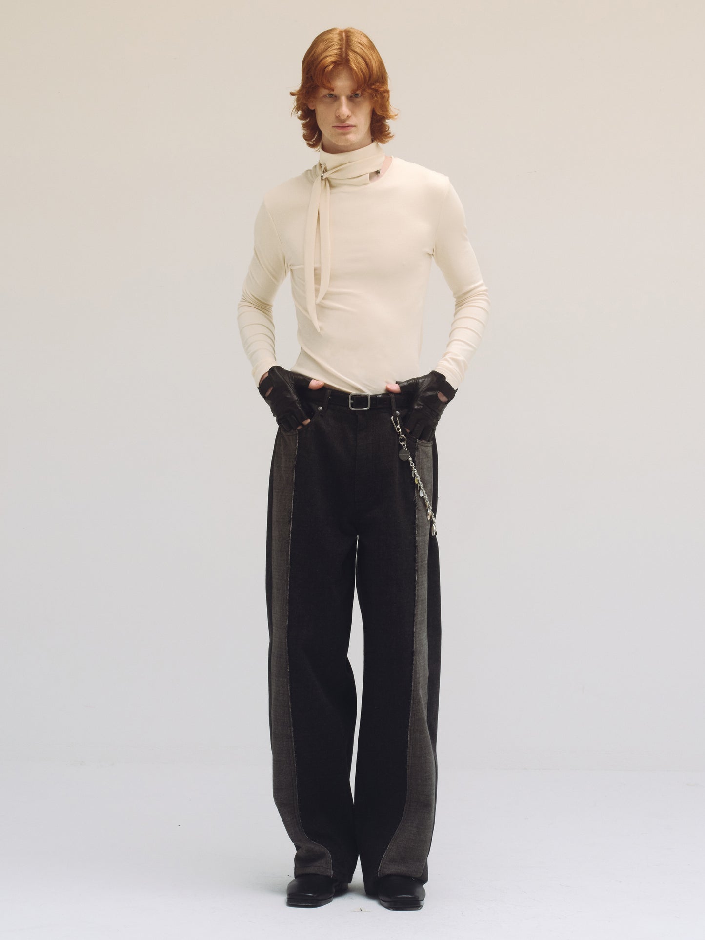 RING STRAP TOP
