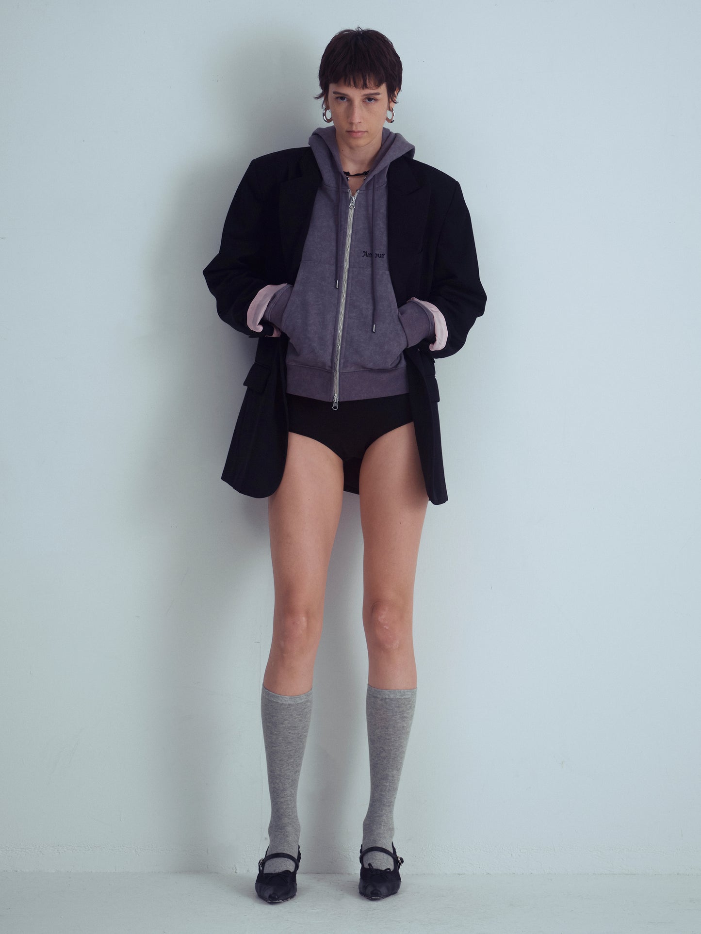 AMOUR Cropped Hoodie