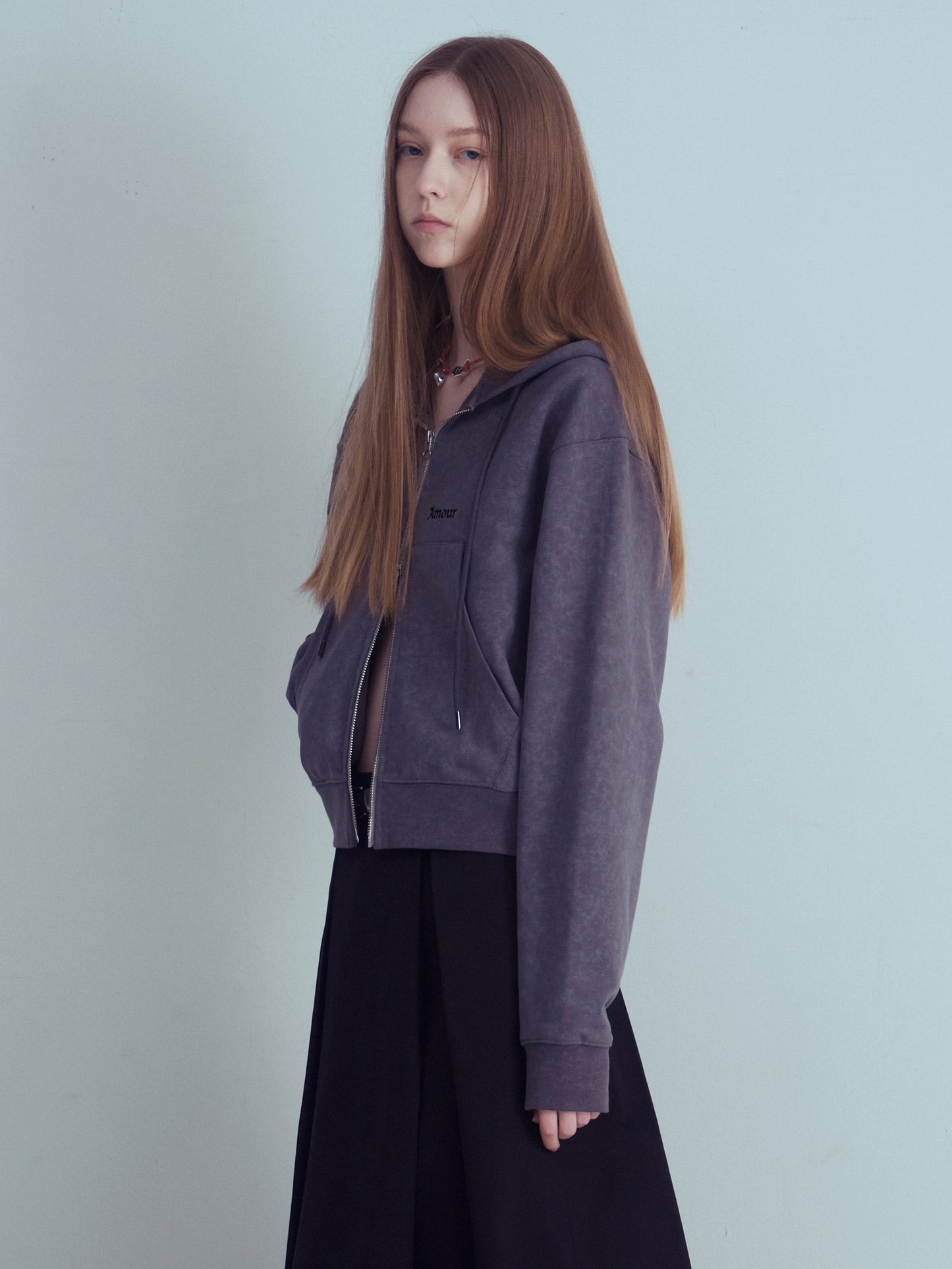 AMOUR Cropped Hoodie