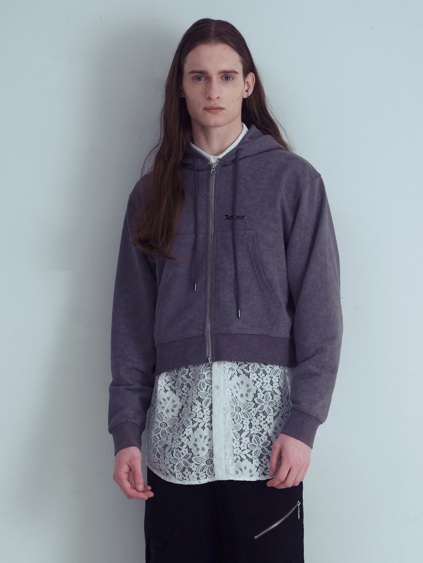 AMOUR Cropped Hoodie